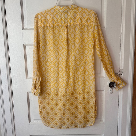 Roberta Roller Rabbit Tunic Silk Blend Lightweight 1/4 Button Down Roll Tab XS - Picture 16 of 17